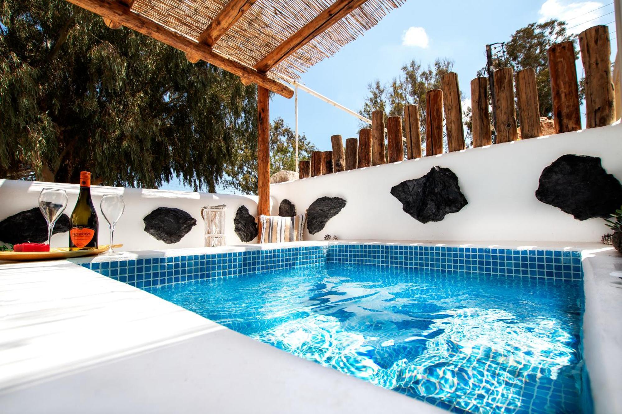 Asera Suites - Prive Jacuzzi Kamári Esterno foto